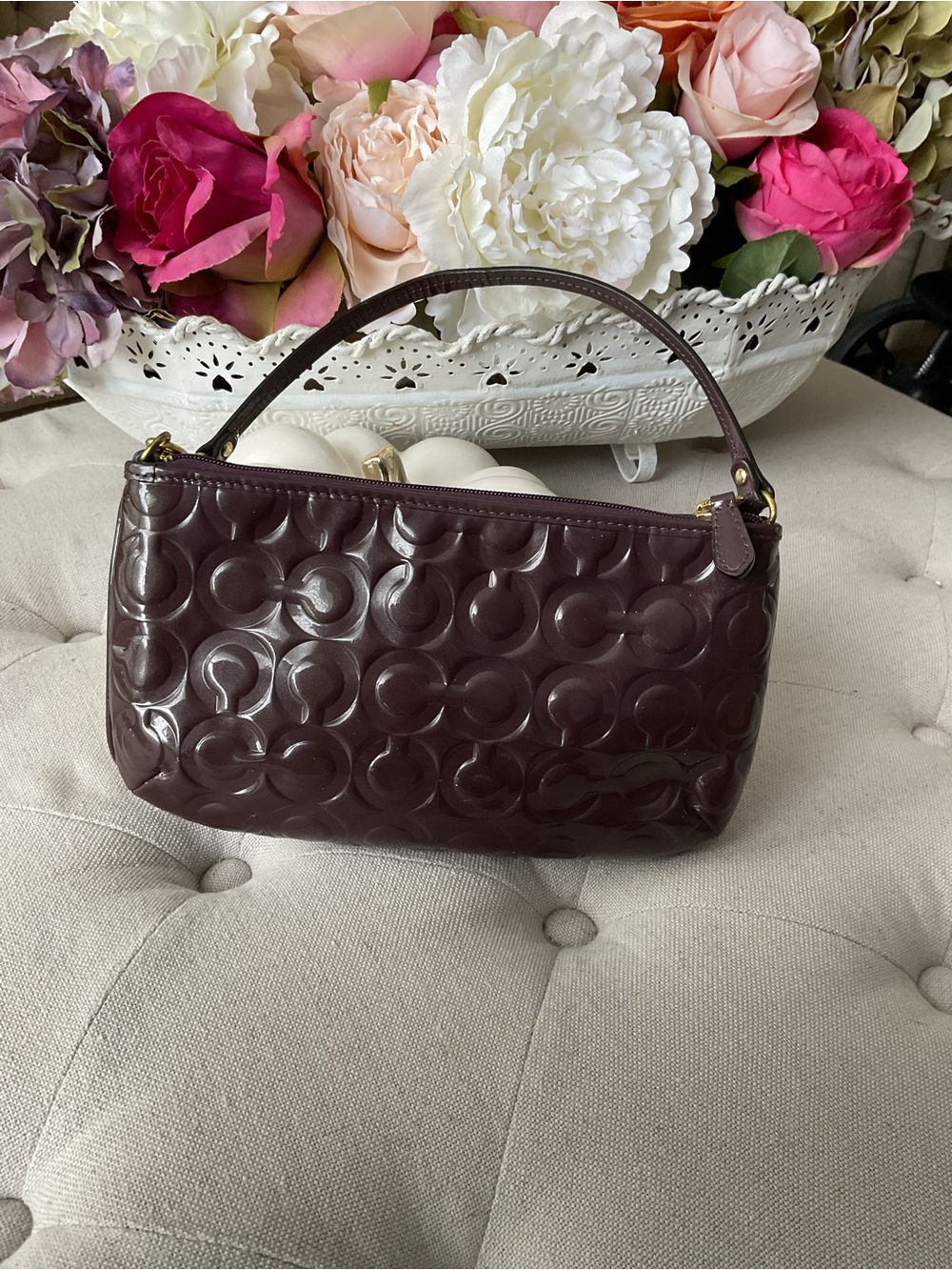 Coach Patent Signature Shoulder Bag in Burgundy Patent - Picture 2 of 9